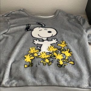 Peanuts sweater